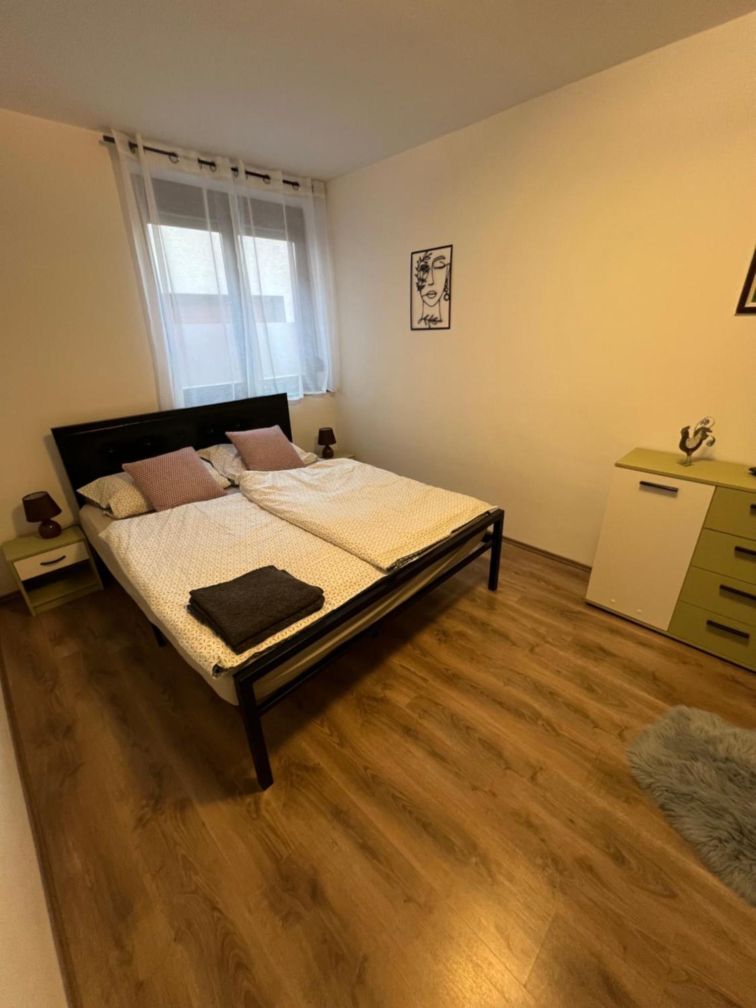 Garay26 Apartman Печ Екстер'єр фото